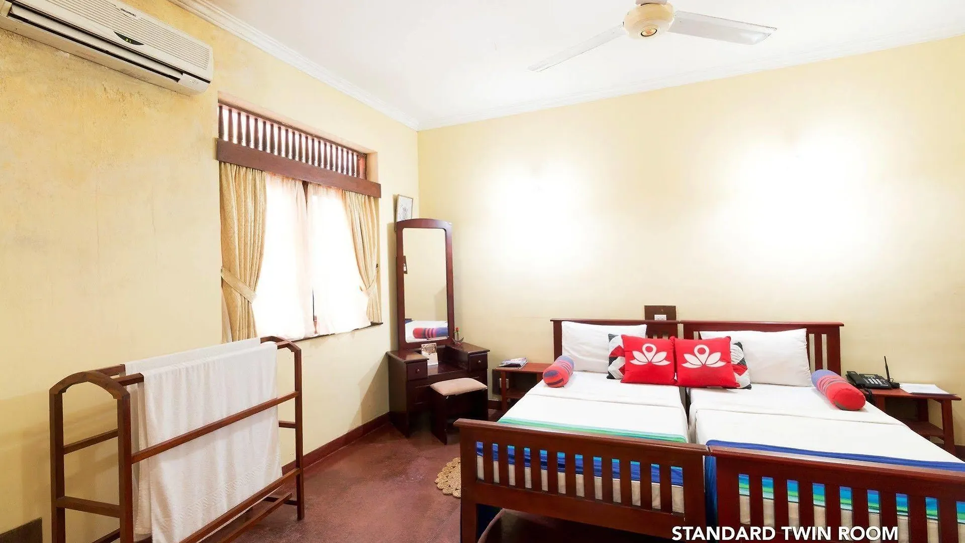 **  Zen Rooms Modern City Inn Negombo Sri Lanka