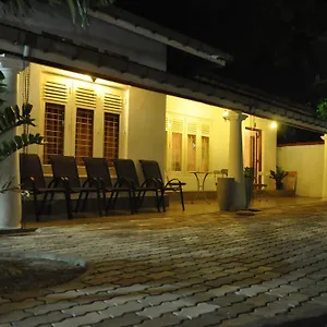Gasthof Dions, Negombo