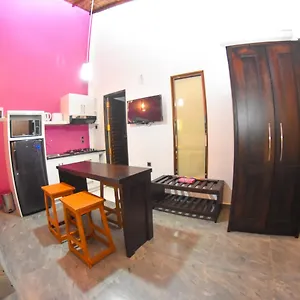 Guest house Staymo Meepura, Negombo